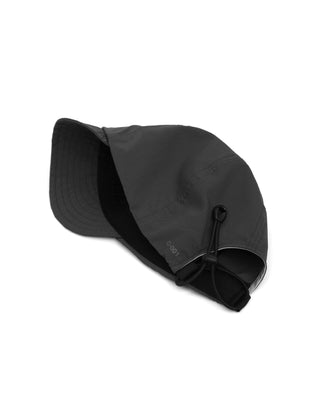 Lightweight baseball cap with UV protection