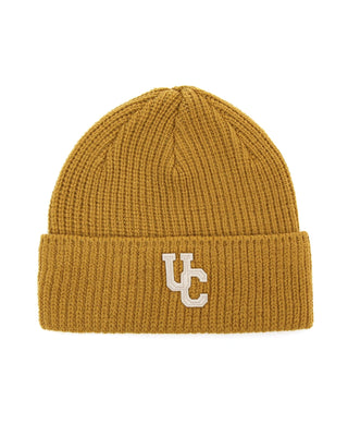 Trawler beanie for a nautical look