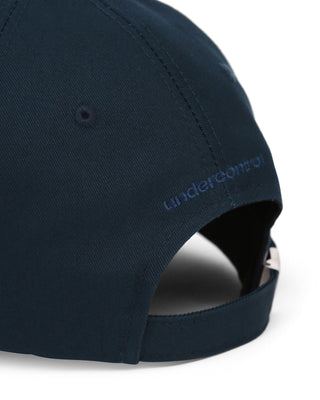 A comfortable dad cap with a deep design for a laid-back look.