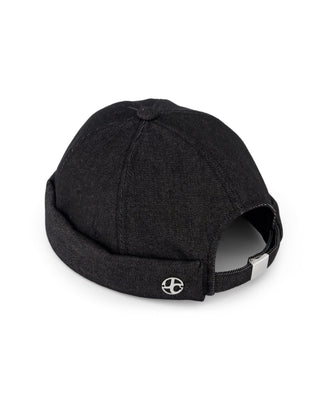 Durable watch cap for outdoor adventures.