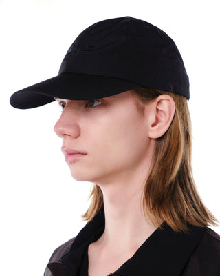 Lightweight nylon cap for durability.